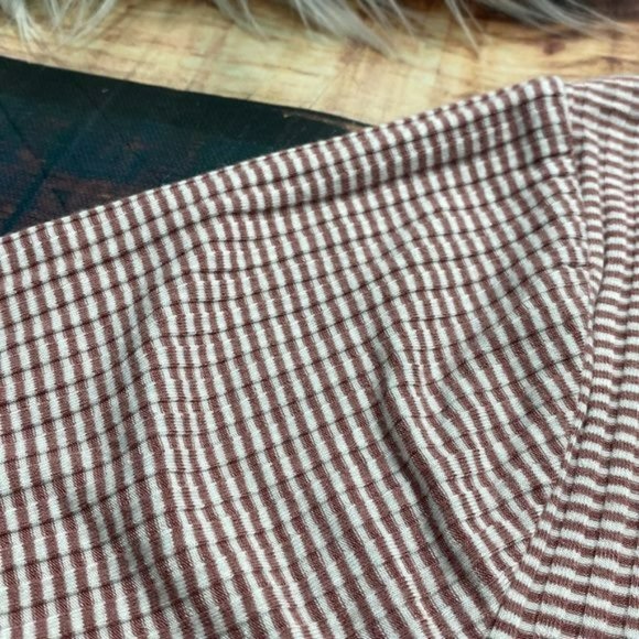 RELISTED Forever 21 Pink White Stripe Crop Top - Picture 6 of 6